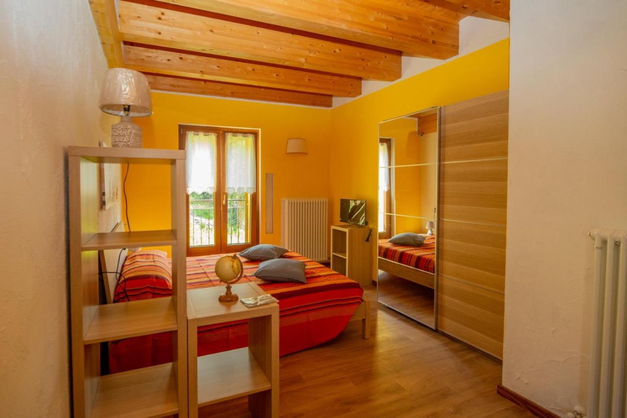 סן פדלה אינטלבי Agriturismo La Cascina B&B מראה חיצוני תמונה